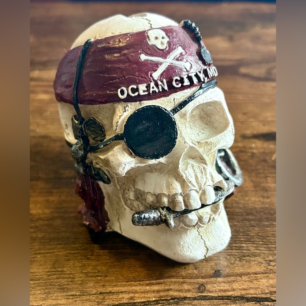 Ocean City Maryland Pirate Skull Coin Bank Collectible - Picture 3 of 5
